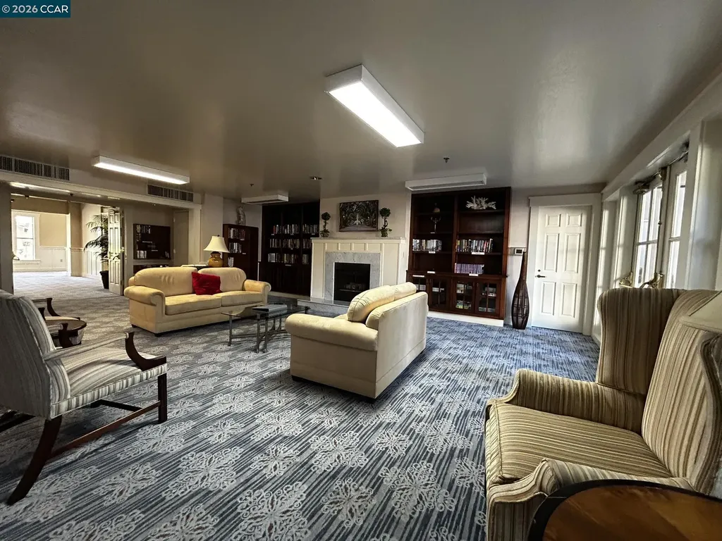 1840 Tice Creek Drive Walnut Creek CA 94595