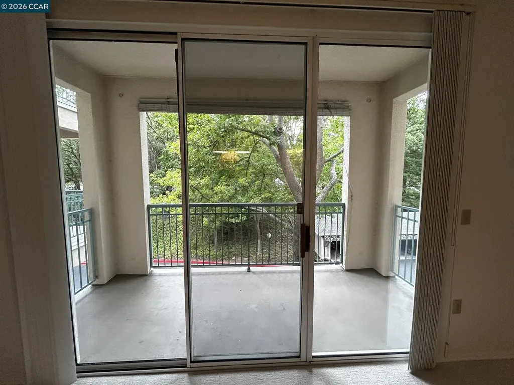 1840 Tice Creek Drive Walnut Creek CA 94595