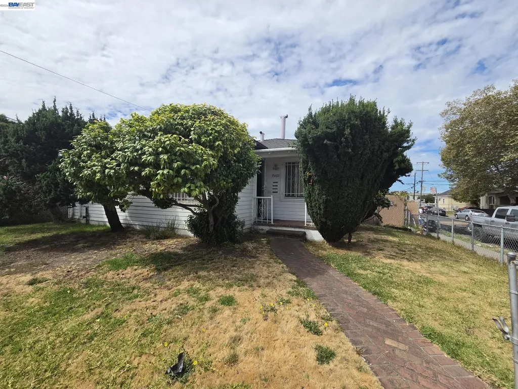 9601 D Street Oakland CA 94603