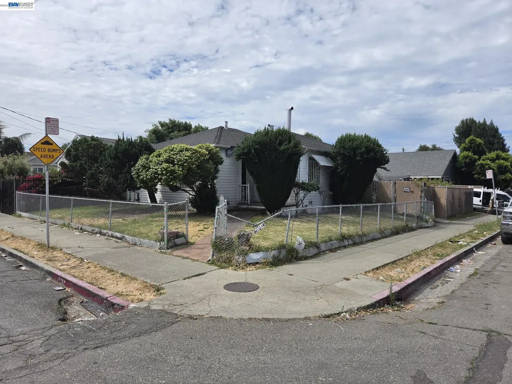 9601 D Street Oakland CA 94603