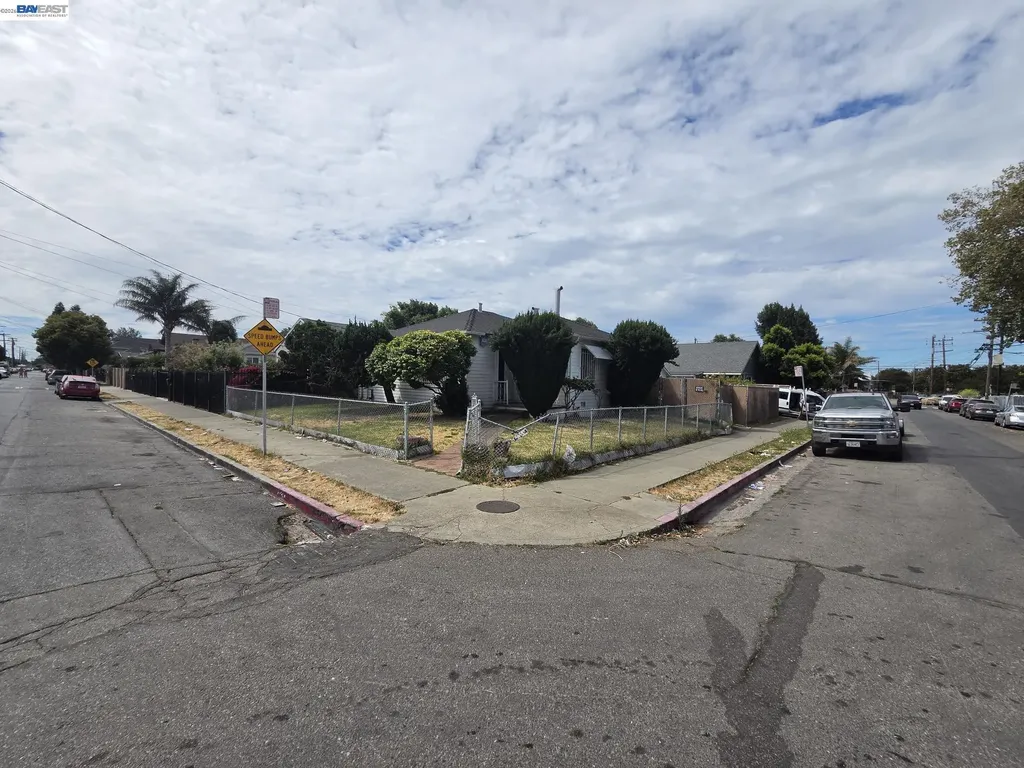 9601 D Street Oakland CA 94603