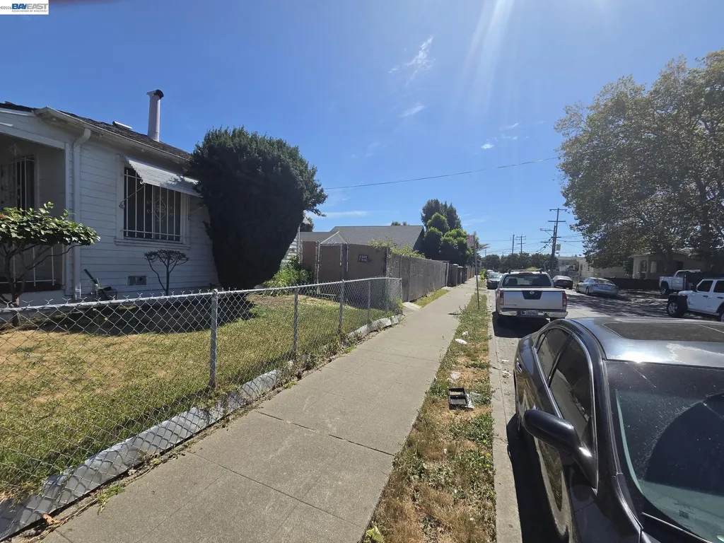9601 D Street Oakland CA 94603