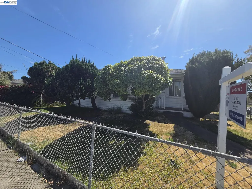 9601 D Street Oakland CA 94603