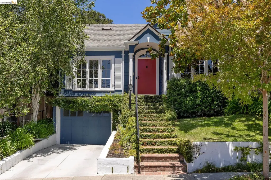 73 Oakmont Avenue Piedmont CA 94610