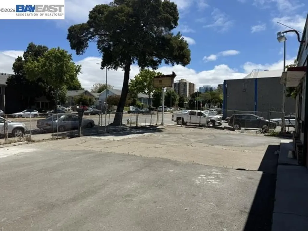 1211 7th Street Oakland CA 94607