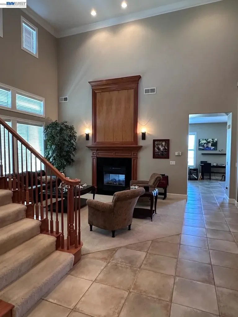 4972 Grayhawk Court Dublin CA 94568