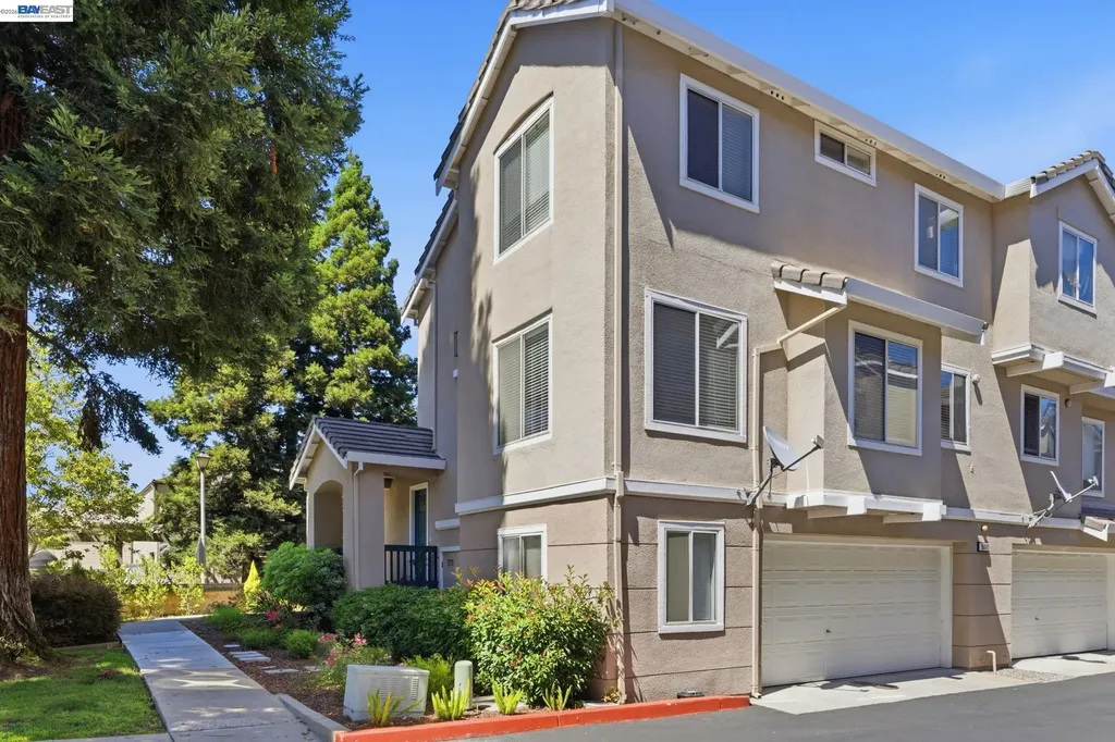 9003 Falcon Street Danville CA 94506