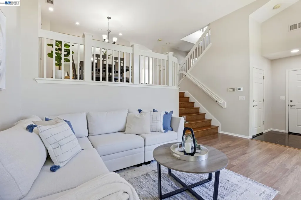 9003 Falcon Street Danville CA 94506