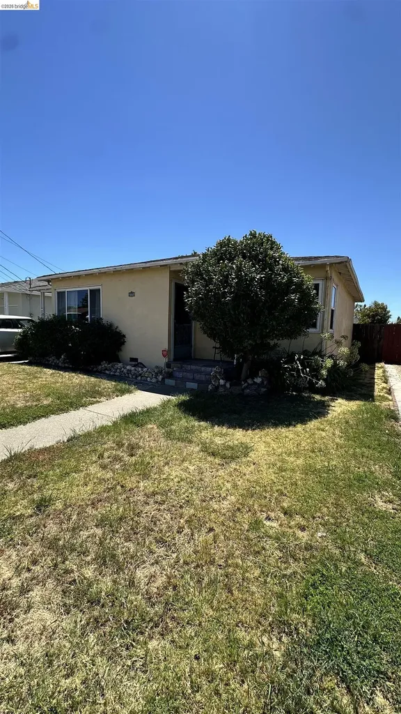 15357 Edgemoor Street San Leandro CA 94579