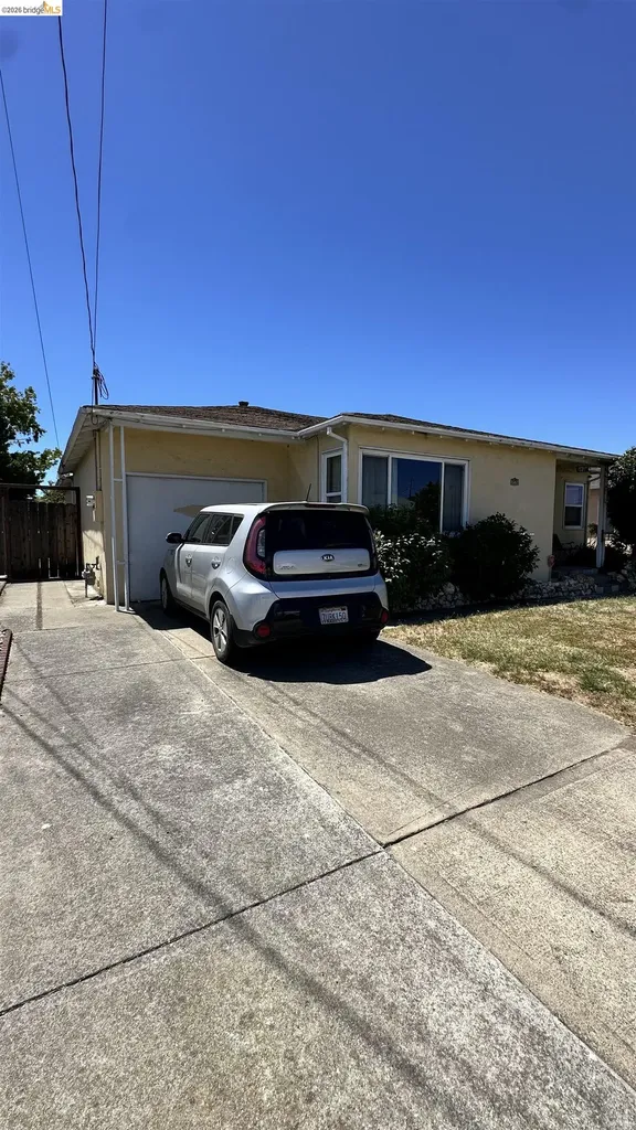15357 Edgemoor Street San Leandro CA 94579