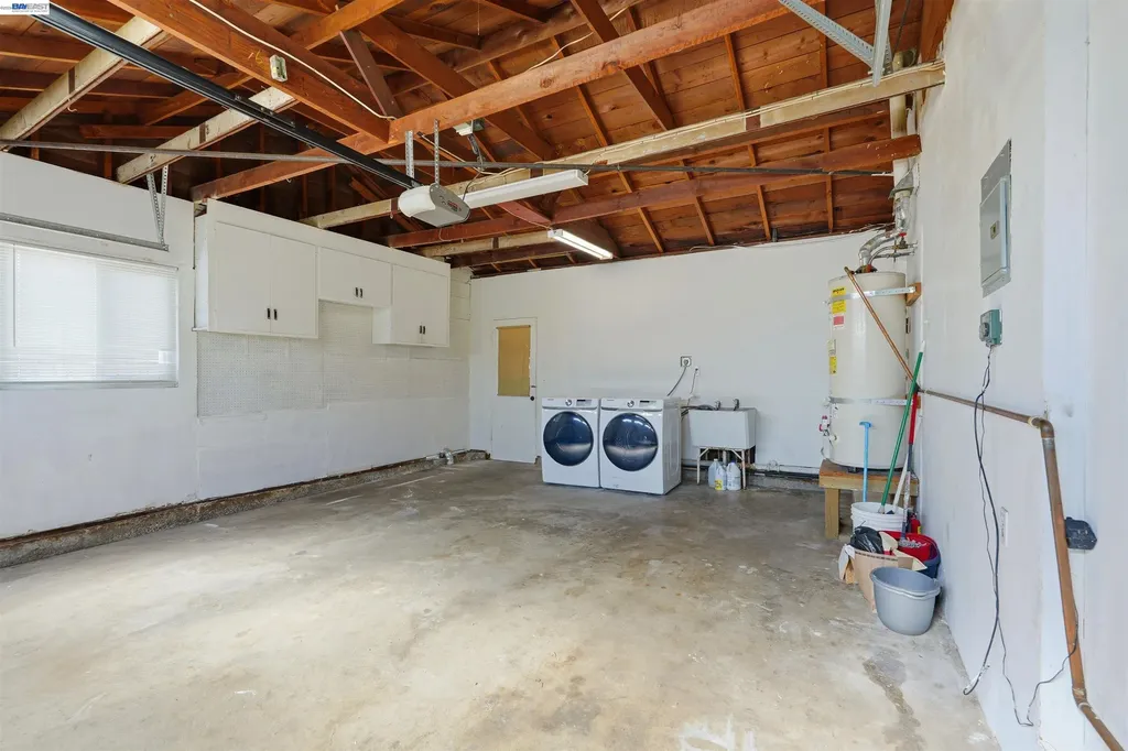 14895 Washington Avenue San Leandro CA 94578