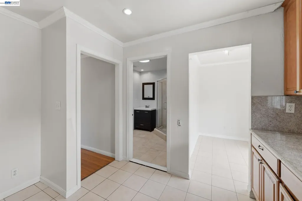 1686 Grand Avenue San Leandro CA 94577