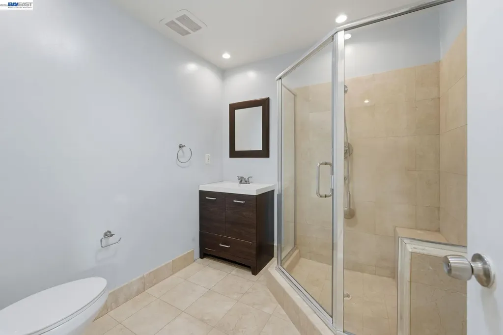 1686 Grand Avenue San Leandro CA 94577