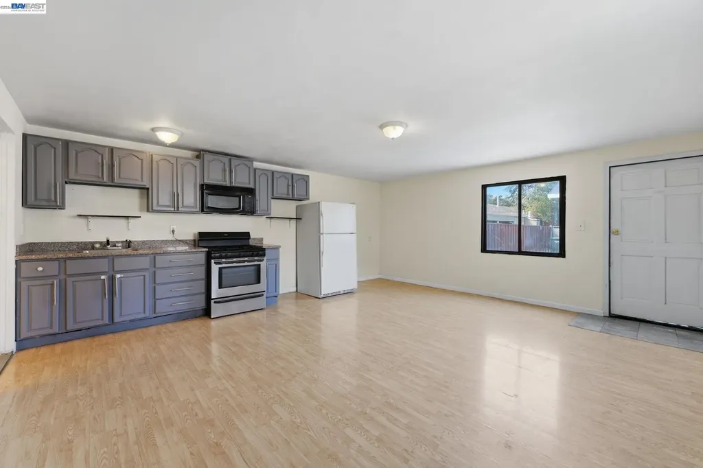 1686 Grand Avenue San Leandro CA 94577