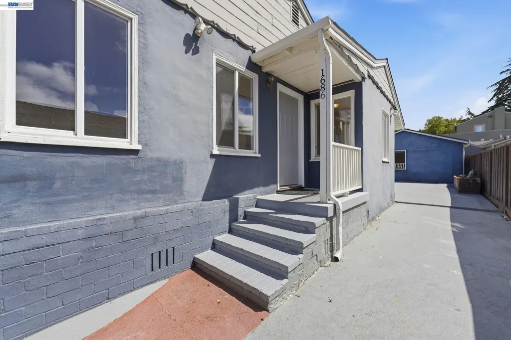 1686 Grand Avenue San Leandro CA 94577