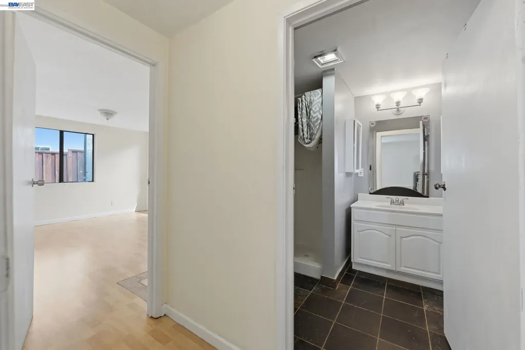 1686 Grand Avenue San Leandro CA 94577