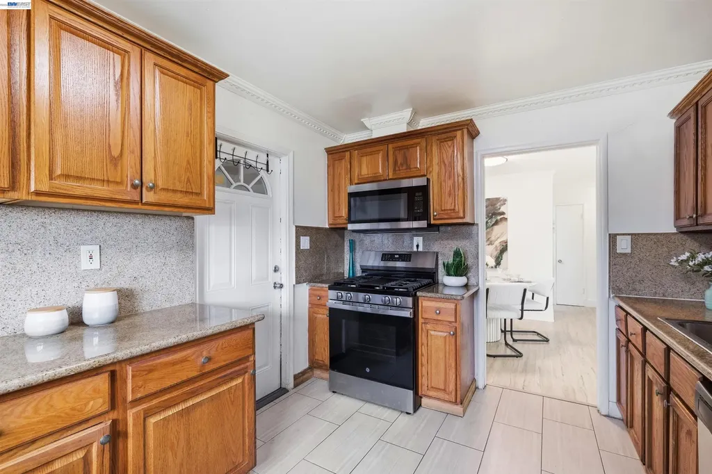 518 Shirley Avenue San Lorenzo CA 94541