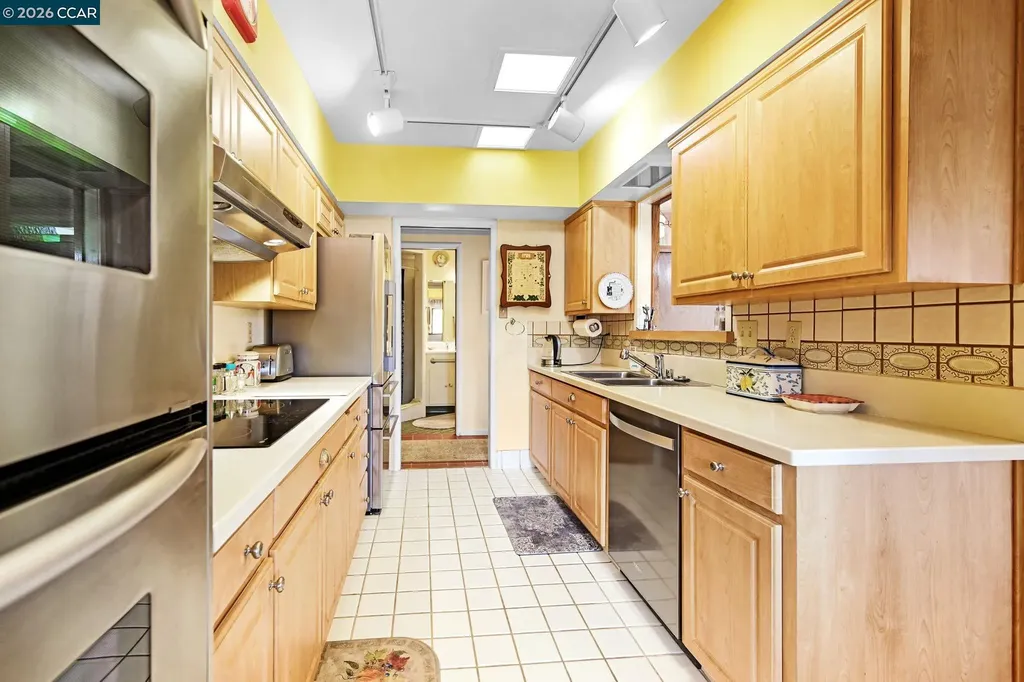 1891 Meadow Lane Walnut Creek CA 94595