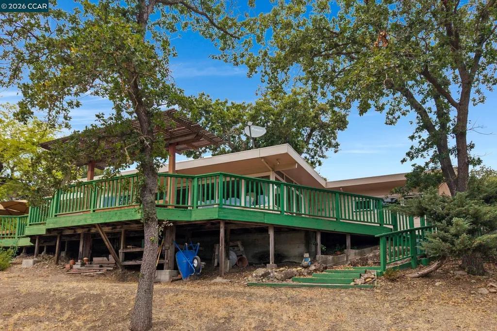 1891 Meadow Lane Walnut Creek CA 94595