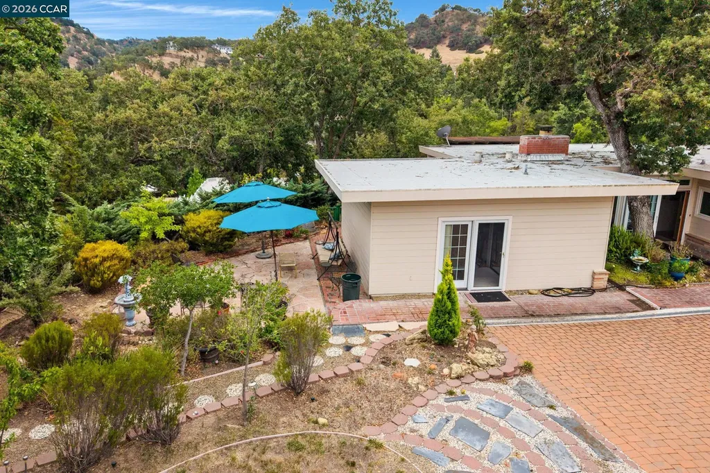 1891 Meadow Lane Walnut Creek CA 94595