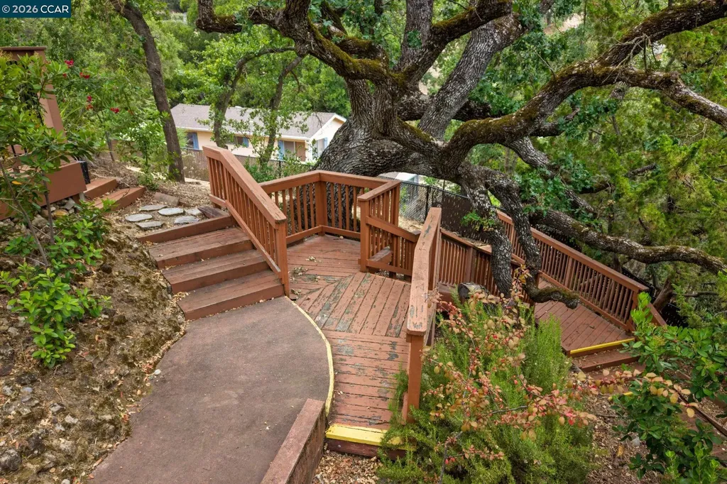 1891 Meadow Lane Walnut Creek CA 94595