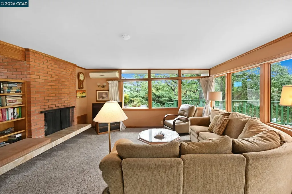 1891 Meadow Lane Walnut Creek CA 94595