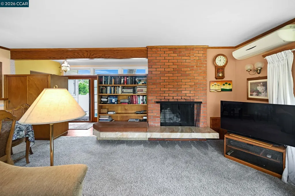 1891 Meadow Lane Walnut Creek CA 94595