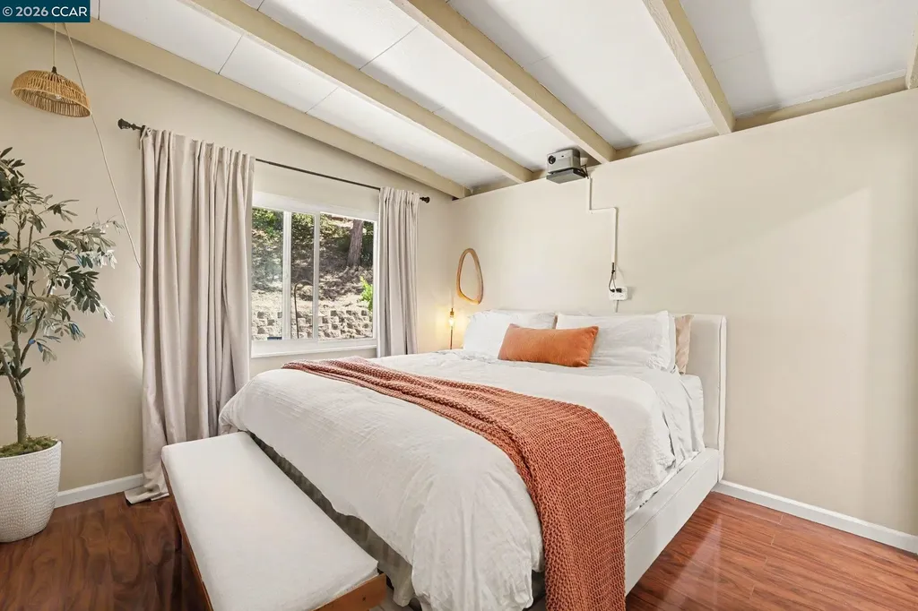 1927 Miner Avenue San Pablo CA 94806
