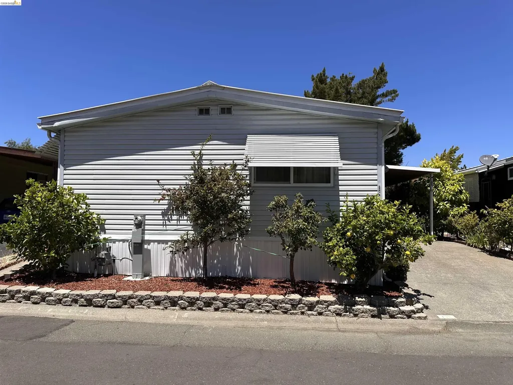 132 Phyllis Court Vallejo CA 94591