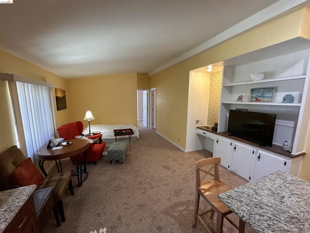 132 Phyllis Court Vallejo CA 94591