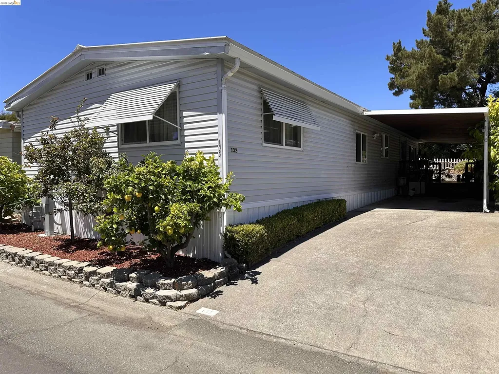 132 Phyllis Court Vallejo CA 94591