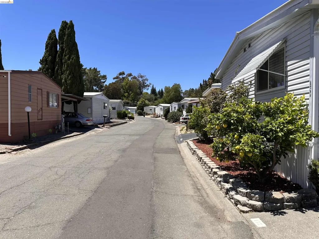 132 Phyllis Court Vallejo CA 94591