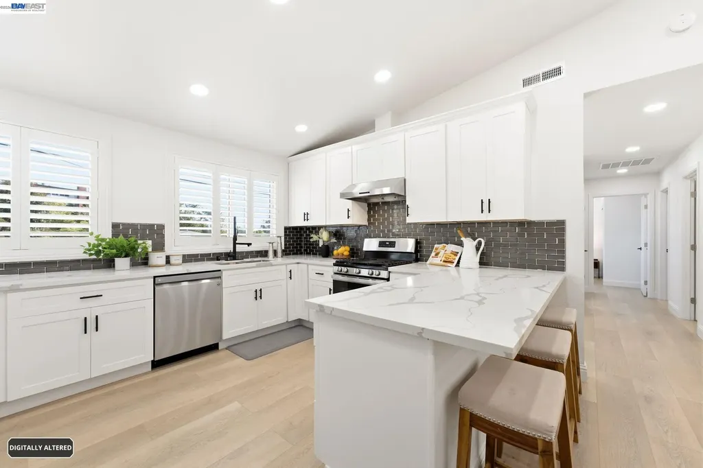 5034 Rahlves Drive Castro Valley CA 94546