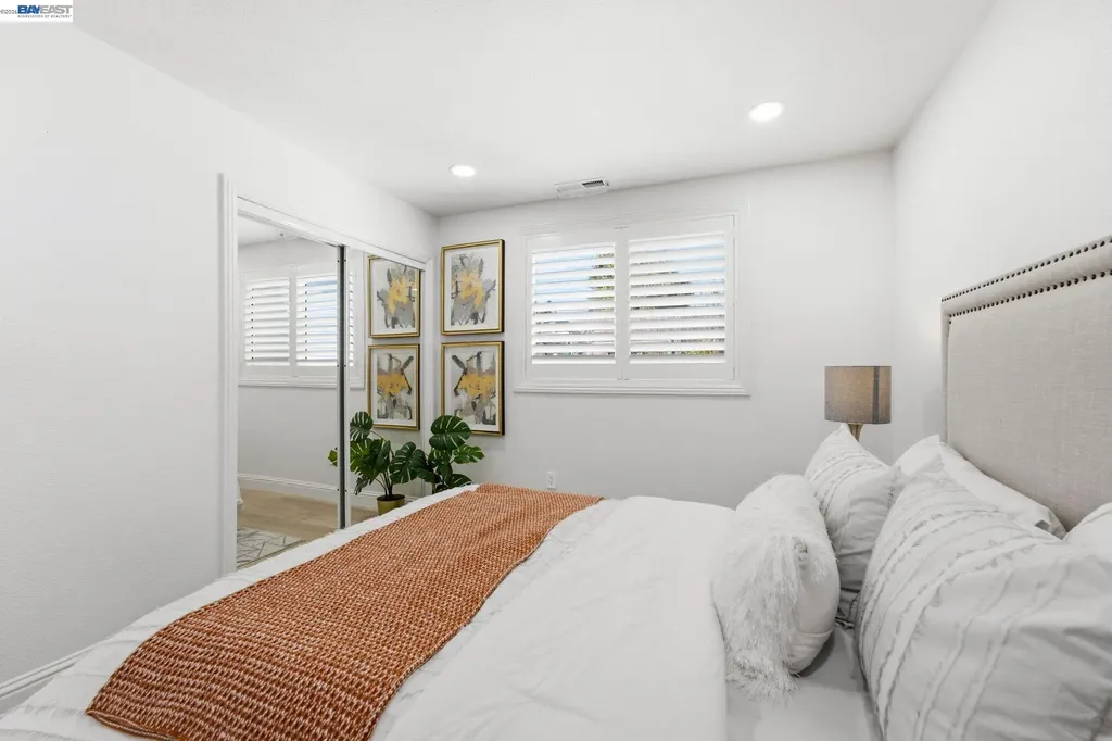 5034 Rahlves Drive Castro Valley CA 94546