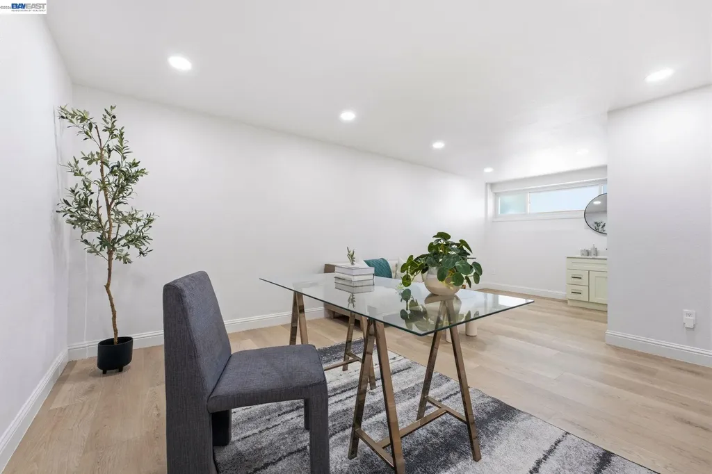 5034 Rahlves Drive Castro Valley CA 94546