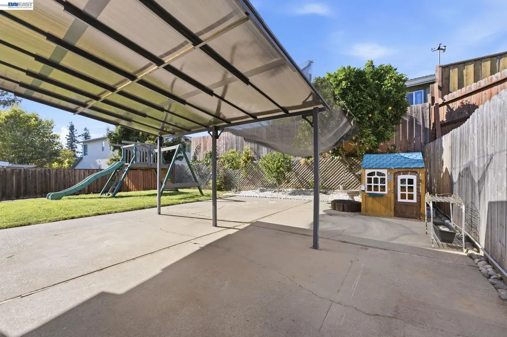 5034 Rahlves Drive Castro Valley CA 94546