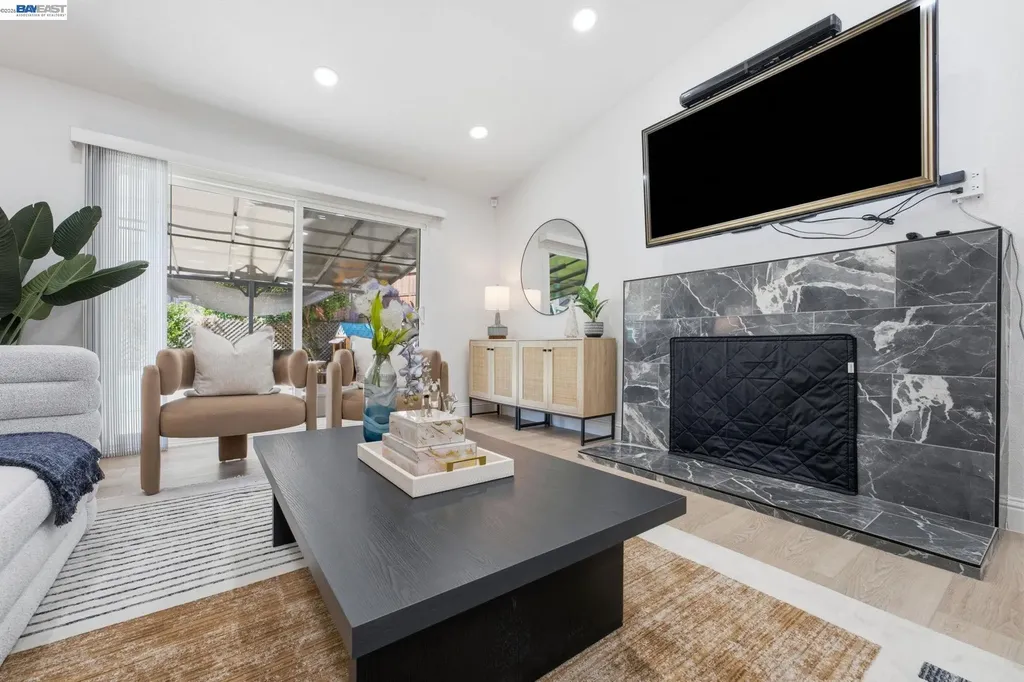 5034 Rahlves Drive Castro Valley CA 94546