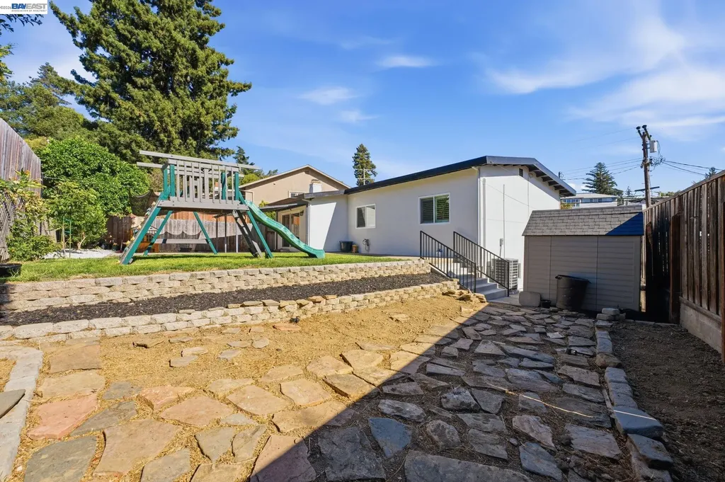 5034 Rahlves Drive Castro Valley CA 94546