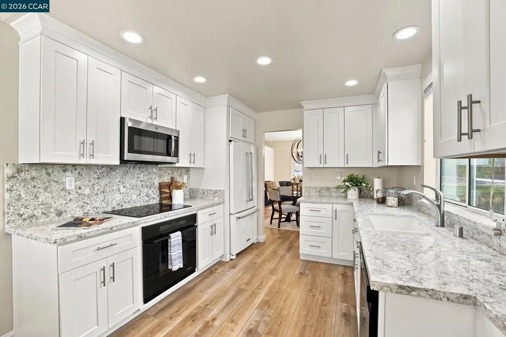 636 Julpun Loop Clayton CA 94517