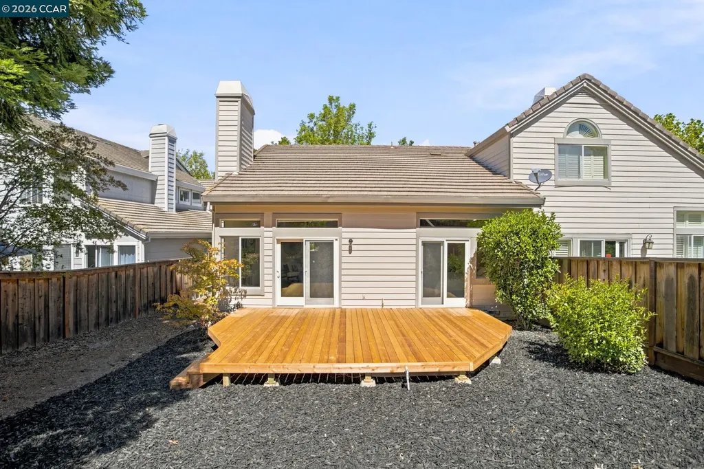 636 Julpun Loop Clayton CA 94517