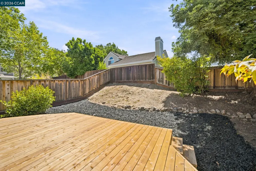 636 Julpun Loop Clayton CA 94517