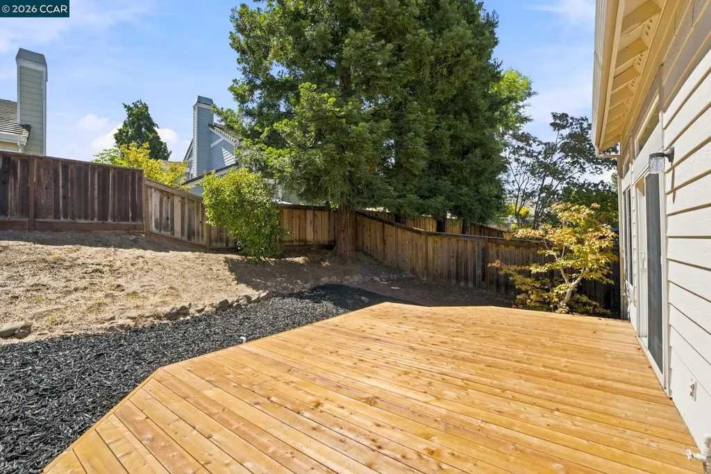 636 Julpun Loop Clayton CA 94517