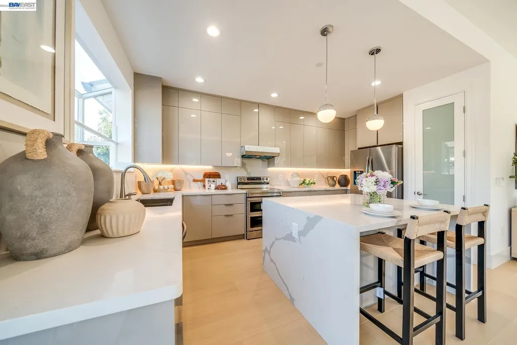 43442 Bryant Street Fremont CA 94539