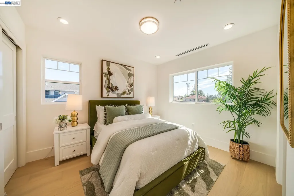 43442 Bryant Street Fremont CA 94539