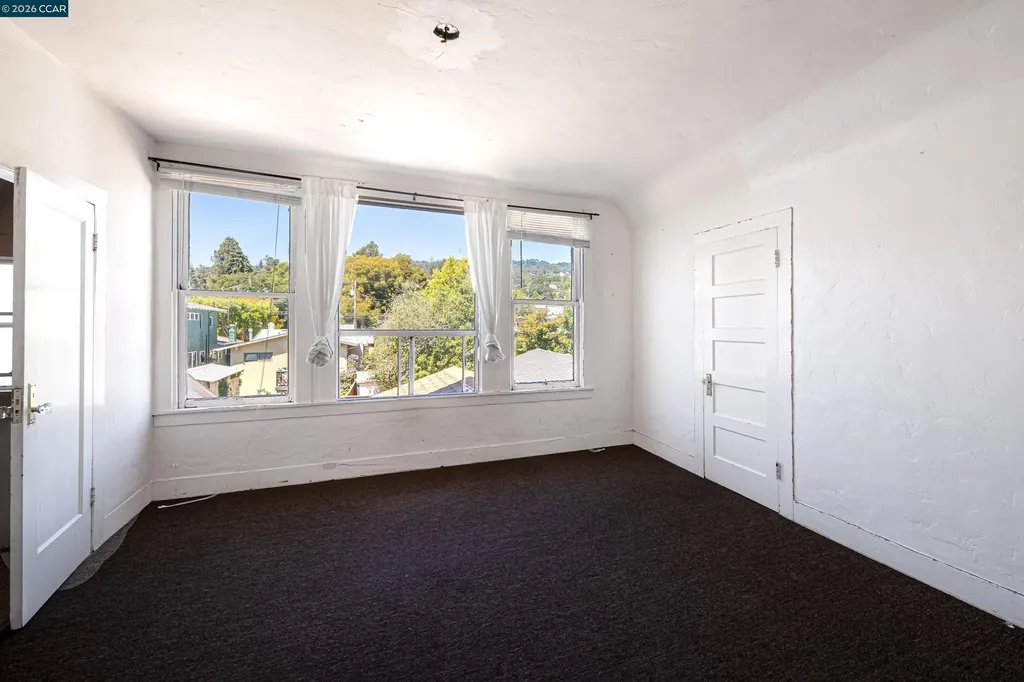 2968 Madeline Street Oakland CA 94602