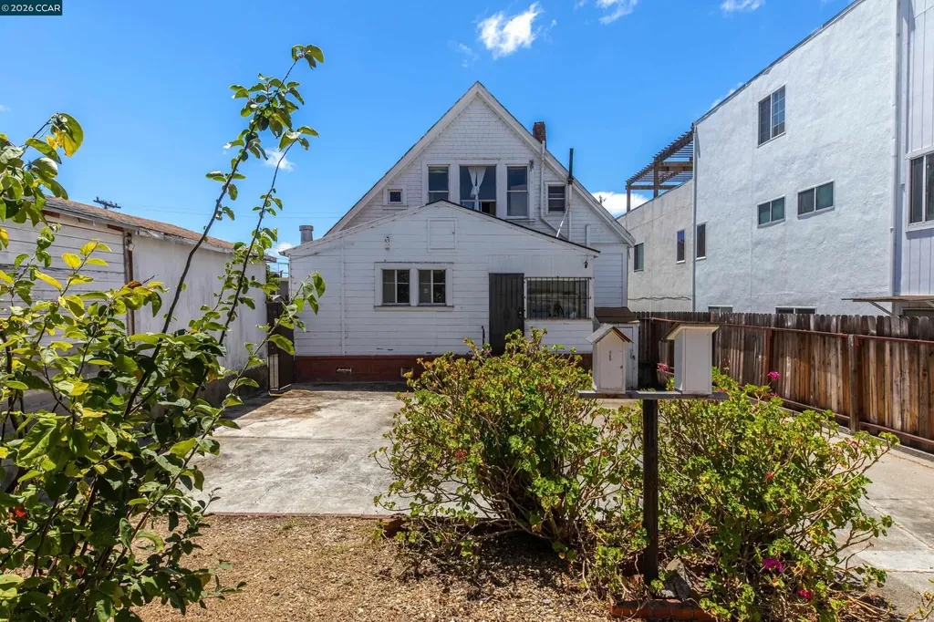 2968 Madeline Street Oakland CA 94602