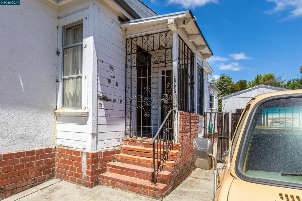 2968 Madeline Street Oakland CA 94602