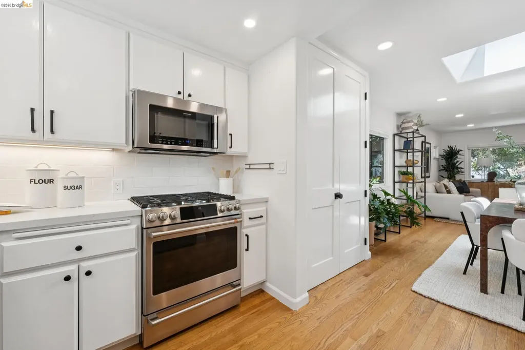 485 55th Street Oakland CA 94609