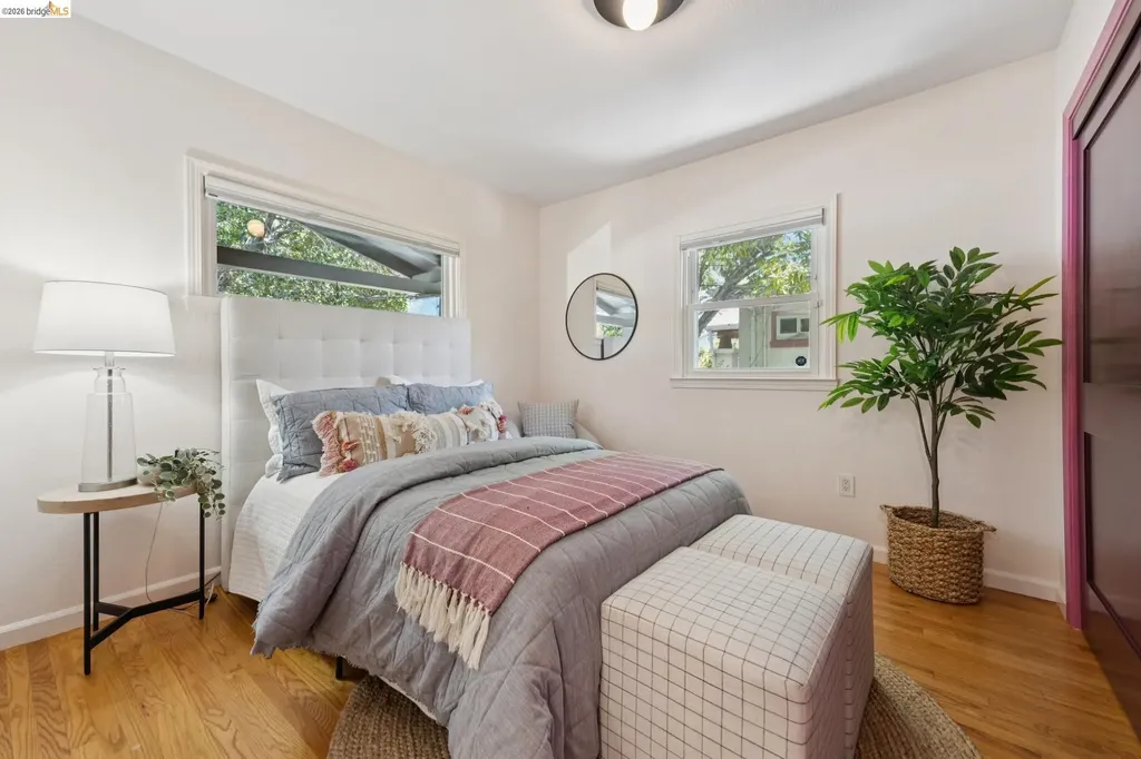 485 55th Street Oakland CA 94609