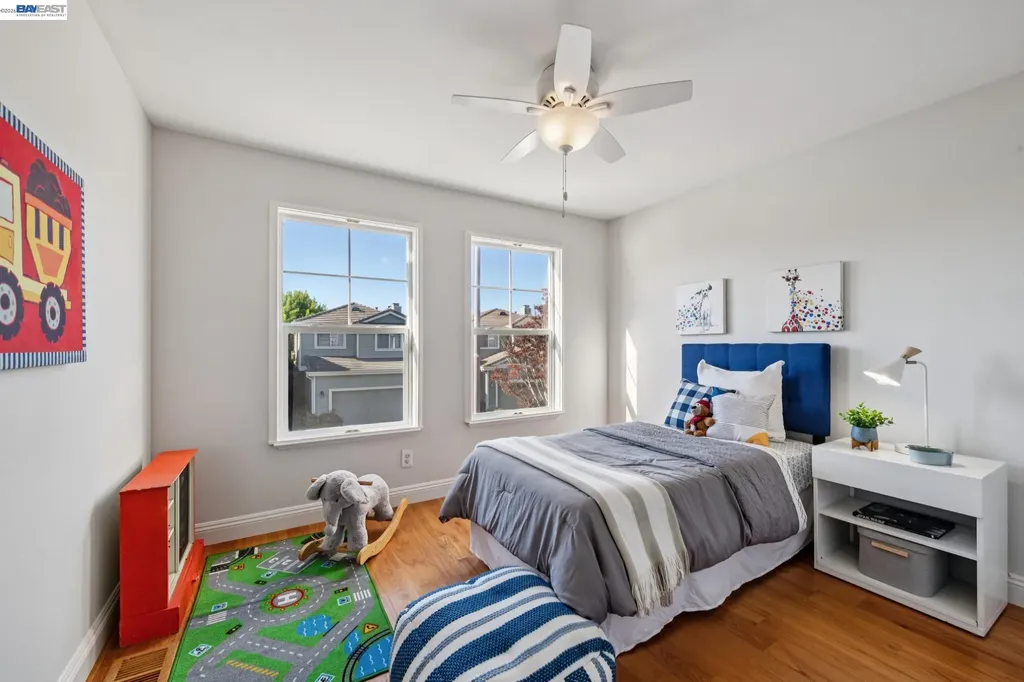 12 Britt Court Alameda CA 94502